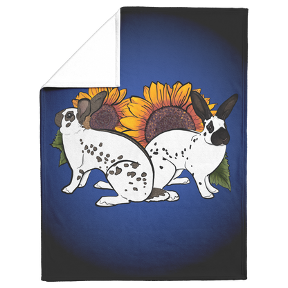 Heather_Dunaway_Logo_Blanket_Round_V_Blanket_Fold_Mockup.png_15348467